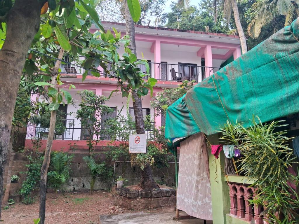 Zahrada ubytování The Valley Arambol