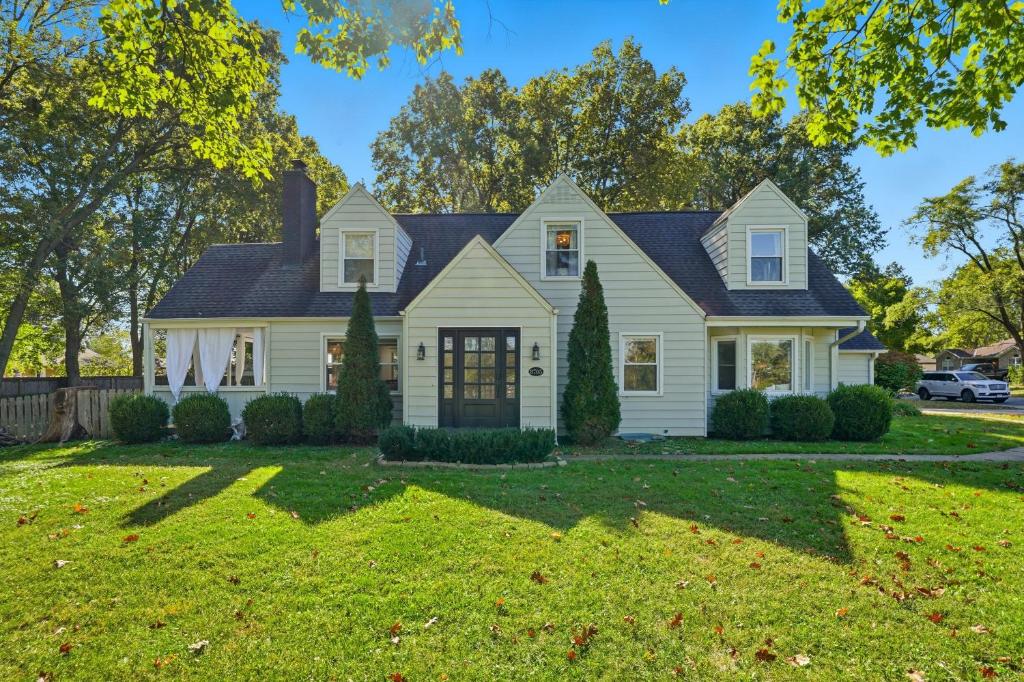 Το κτήριο όπου στεγάζεται  η παραθεριστική κατοικία