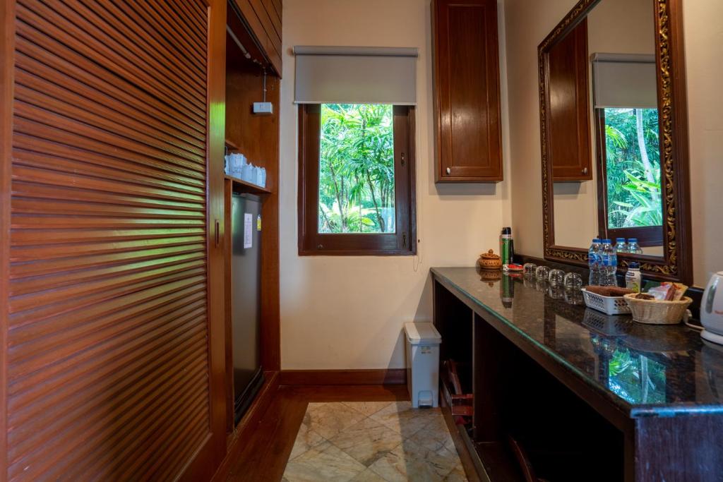 Sandalwood Luxury Villa Resort - 10