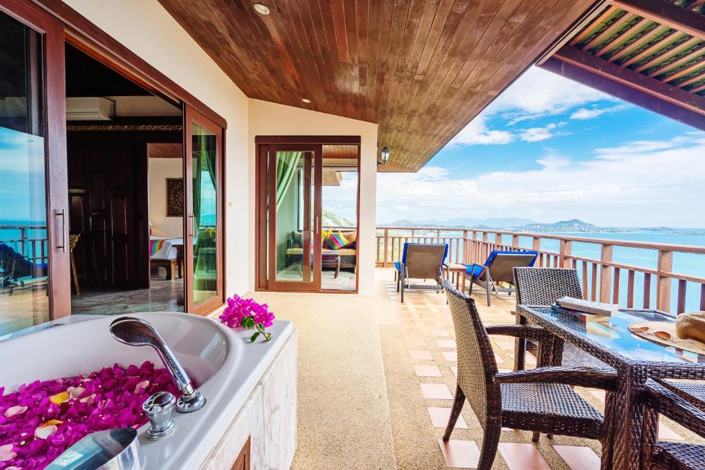 Sandalwood Luxury Villa Resort - 14