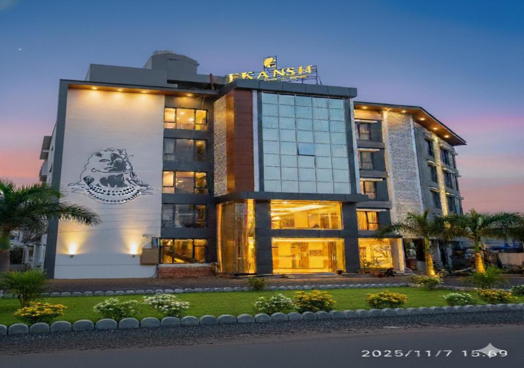 Το κτήριο όπου στεγάζεται  το ξενοδοχείο