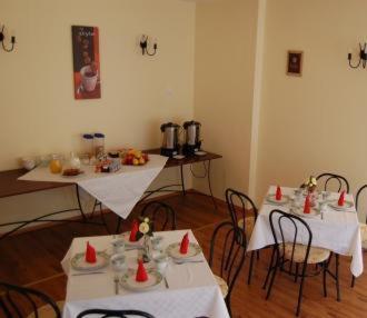 Nápoje v ubytování Bed Breakfast Hotel Budapest