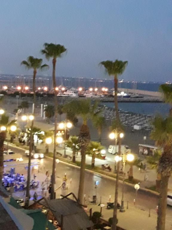 Fotografie z fotogalerie ubytování P L Sunorama Beach Garden 302 v destinaci Larnaka
