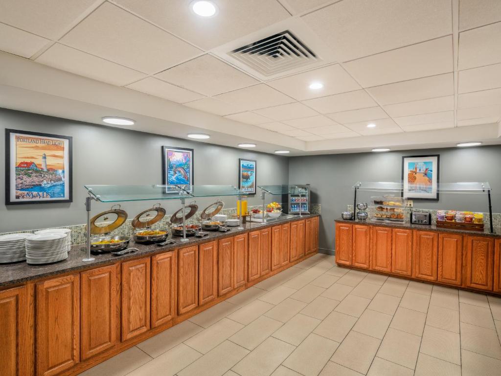 DoubleTree by Hilton Portland, ME photo