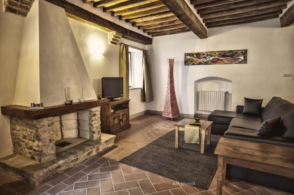 TV a/nebo společenská místnost v ubytování Sperior Zwei Zimmer Wohnung