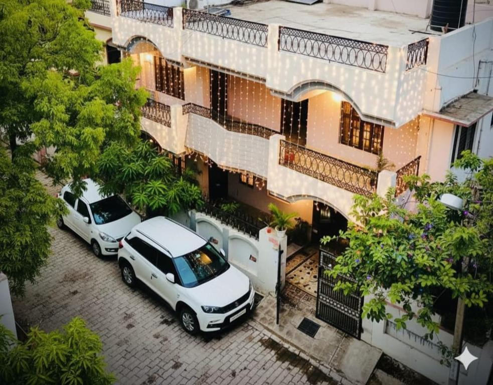 Το κτήριο όπου στεγάζεται  το δωμάτιο σε οικογενειακή κατοικία