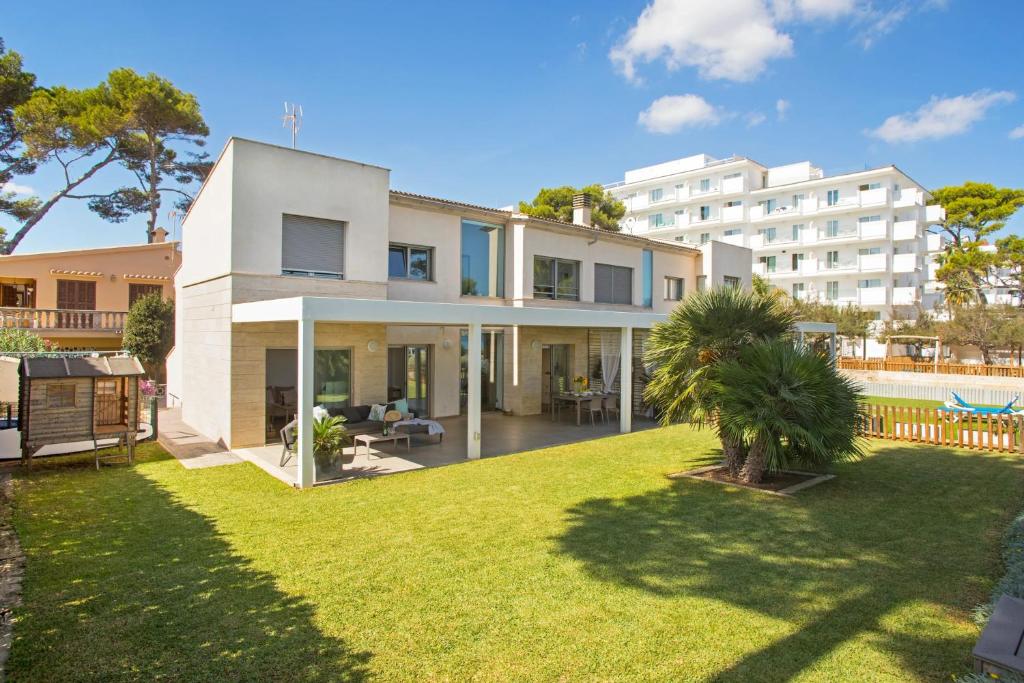 Bygningen som feriehuset ligger i