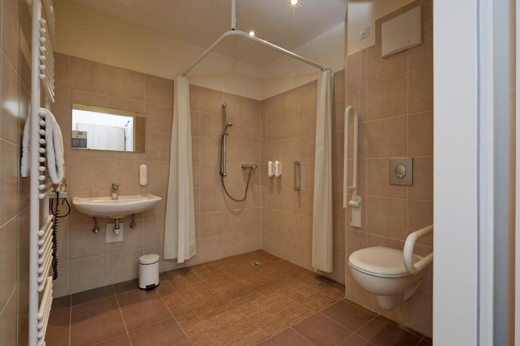 H+ Hotel München - Resim 24