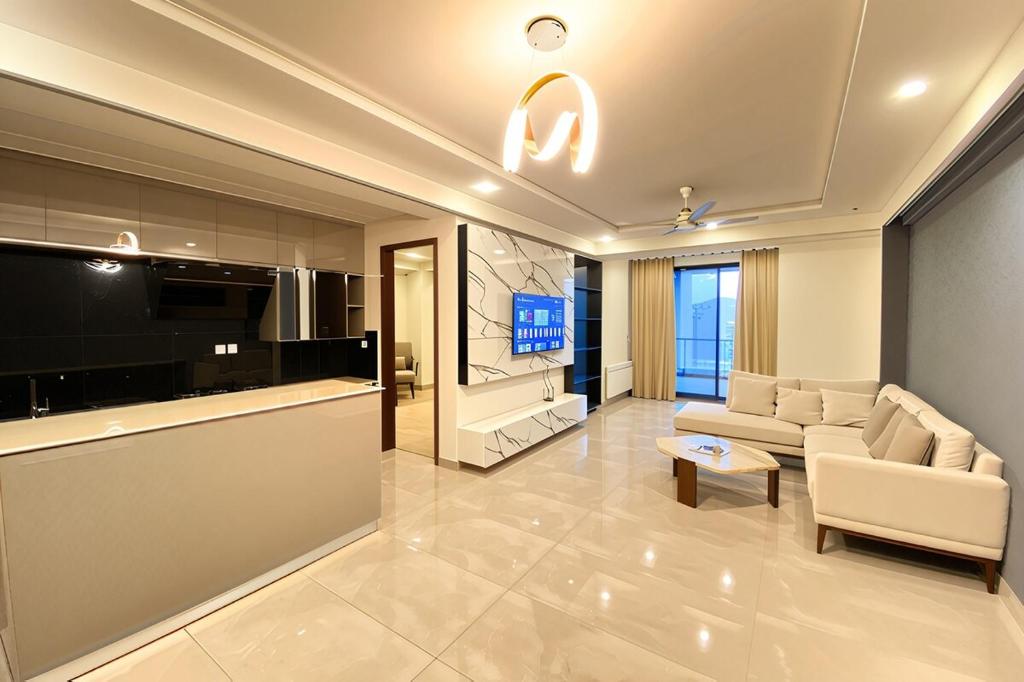 TV a/nebo společenská místnost v ubytování Luxury One Bed Apartment in Monal Murree