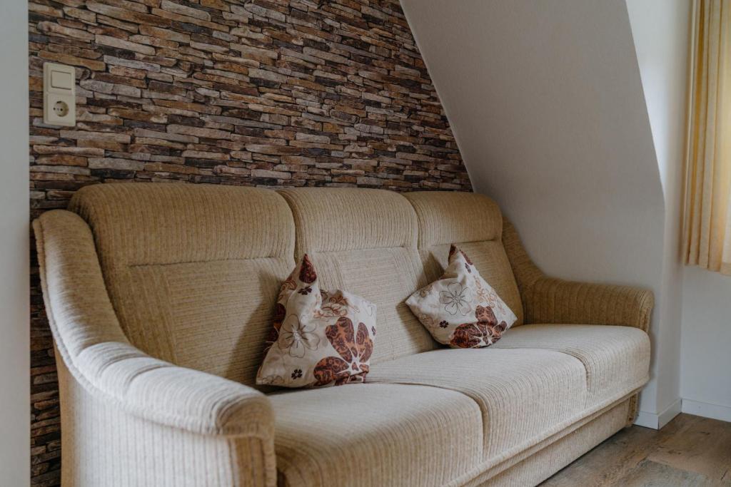 Gästehaus Talblick Baiersbronn - Zweibettzimmer Mit Bergblick