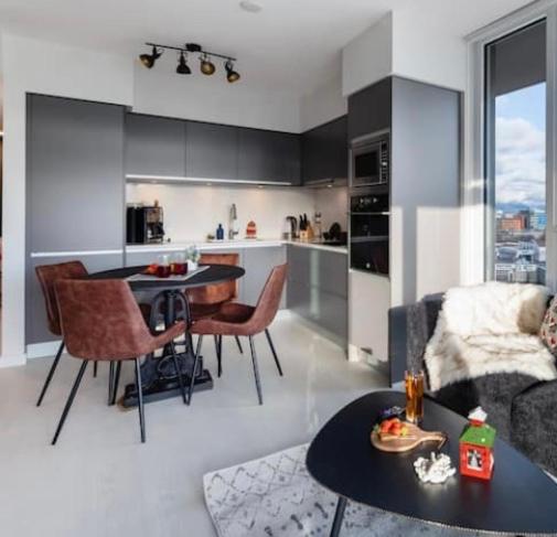 Kuchyň nebo kuchyňský kout v ubytování Hanza Tower DELUXE STUDIO 19 with POOL & SPA