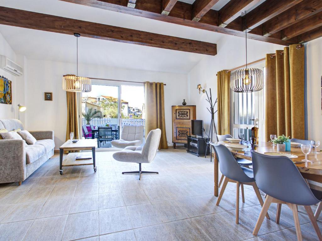 Holiday Home Villa 12 Cassin by Interhome