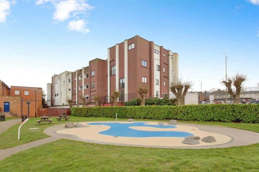 Pancinos Guest House Newmarket High Street 6