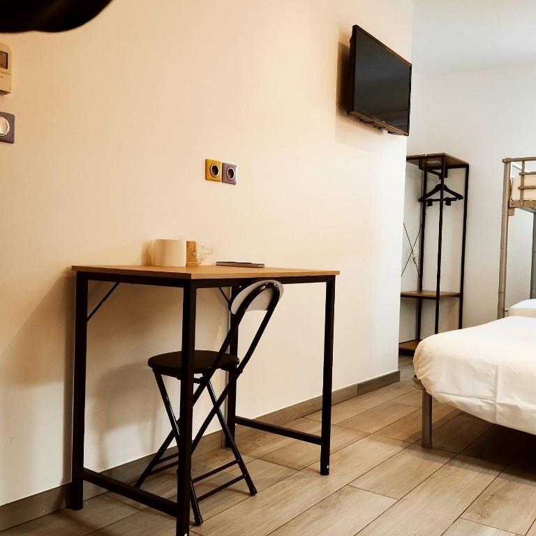Hotel Valence Sud - 四人间