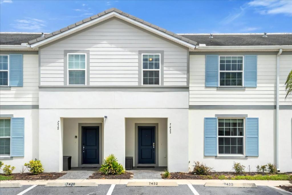 Το κτήριο όπου στεγάζεται  η παραθεριστική κατοικία