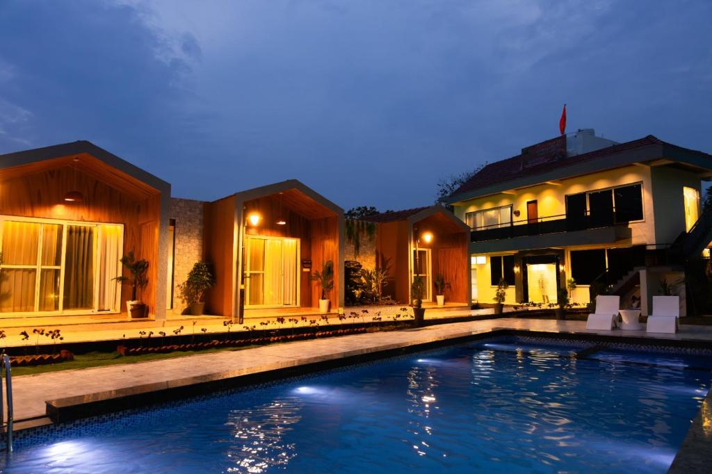 Bazén v ubytování Floresta Farm & Resort nebo v jeho okolí