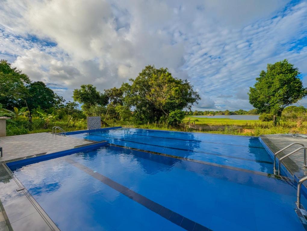 Πισίνα στο ή κοντά στο Wooden Cabana Sigiriya