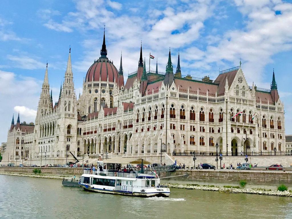 Σημείο ενδιαφέροντος κοντά σε αυτό το δωμάτιο σε οικογενειακή κατοικία