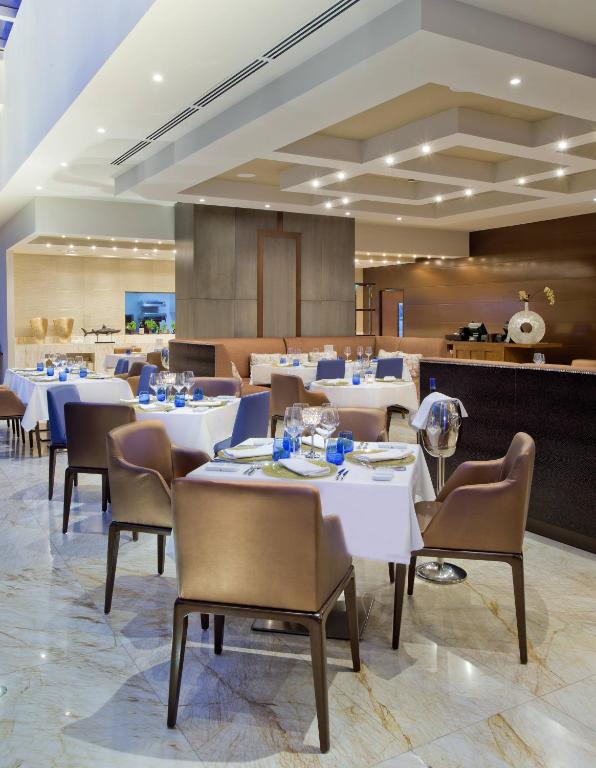 Restaurace v ubytování Global Hotel Panama