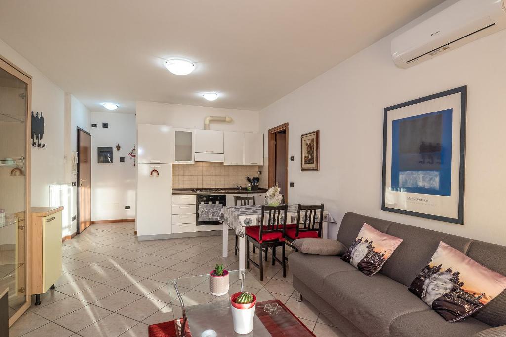 Η κουζίνα ή μικρή κουζίνα στο Casina di Lilli