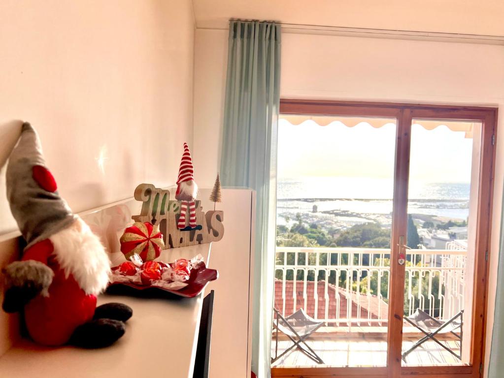 Μπαλκόνι ή βεράντα στο Bilocale VISTA MARE e Parcheggio privato