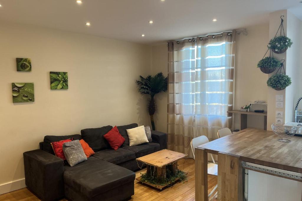 Una cocina o cocineta en Charming apartment - 4P