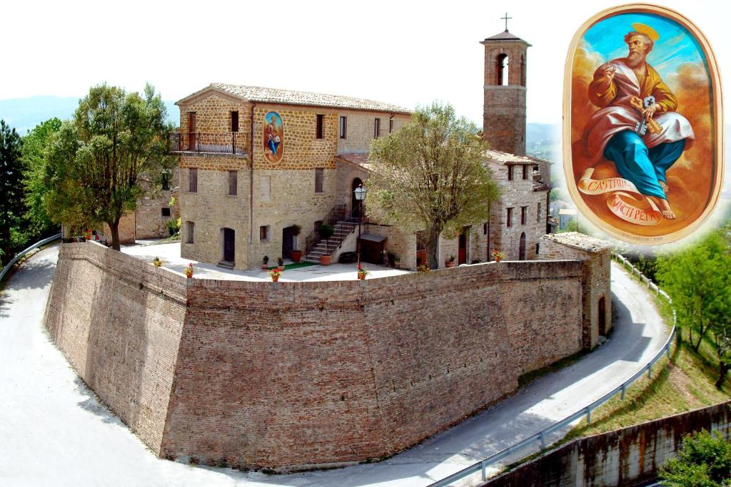 zdjęcie ściany zamku w obiekcie Il Paradiso del Re w mieście Arcevia
