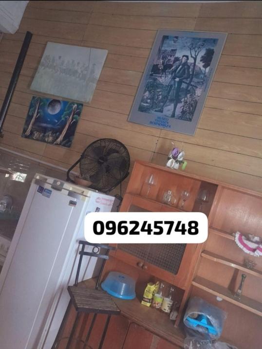 - une vue sur le plafond d'une chambre dans l'établissement Apartamento en playa mansa, à Atlántida