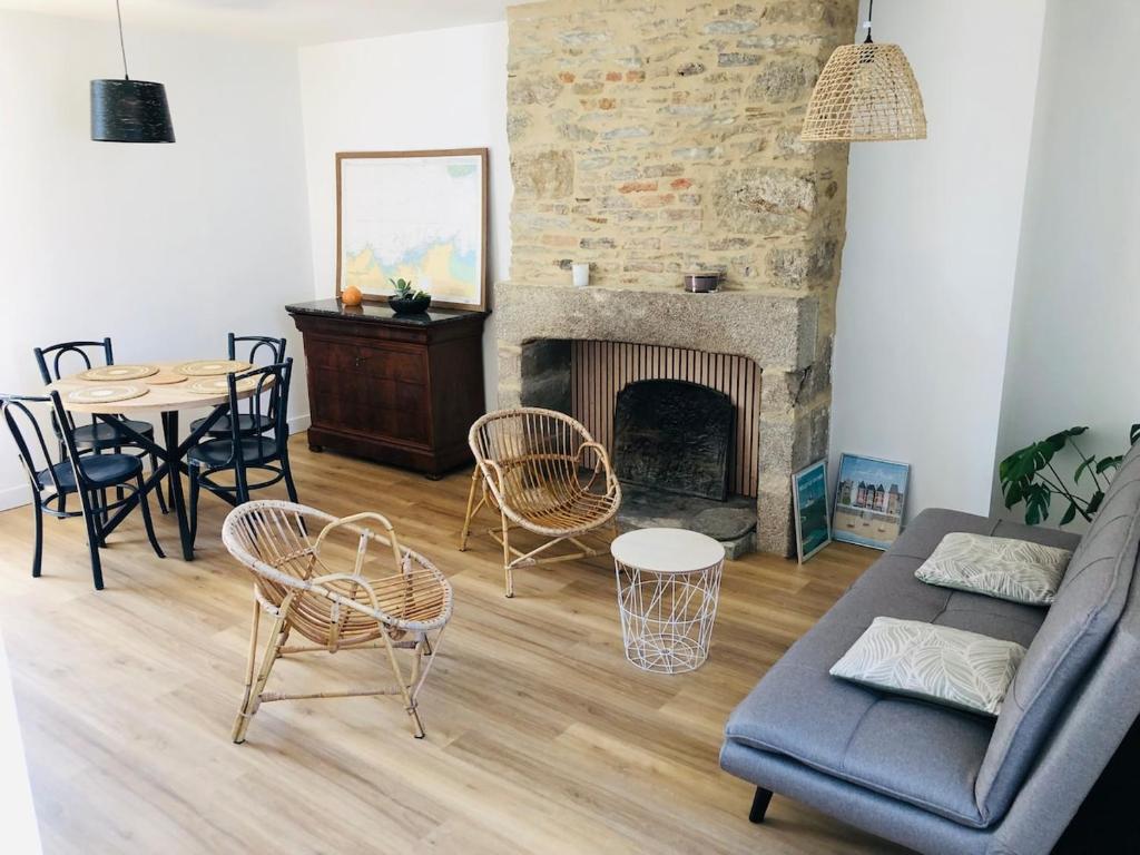 Appartement, 50m des Bas Sablons