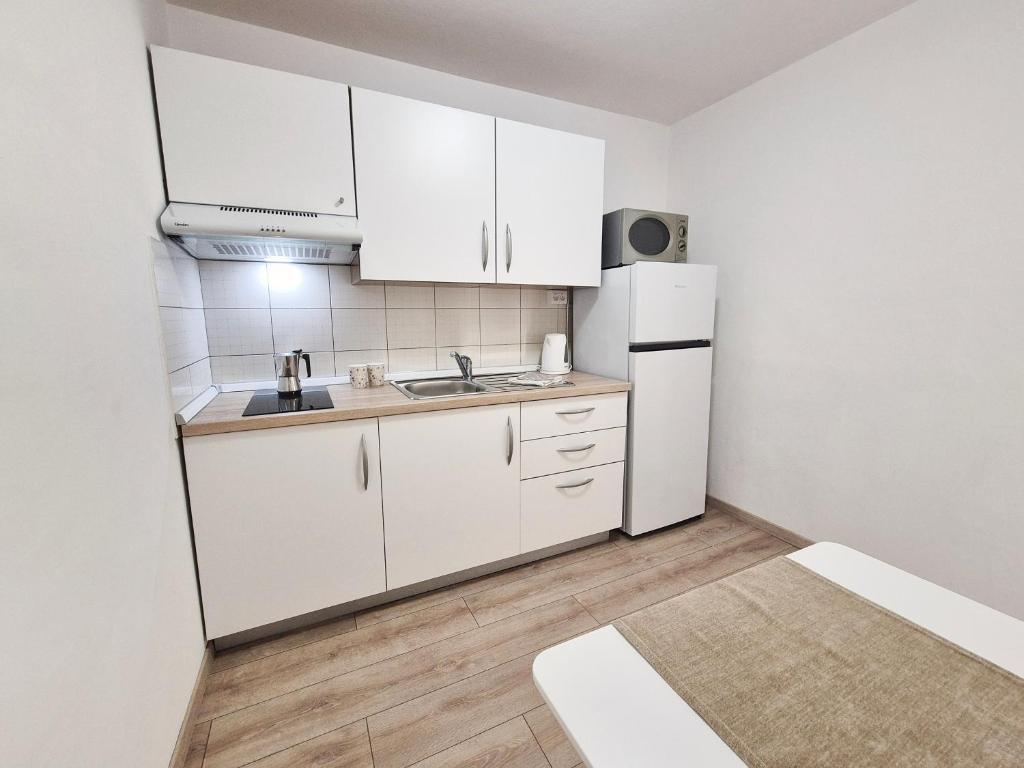 Apartments TENA with Private Parking - 10