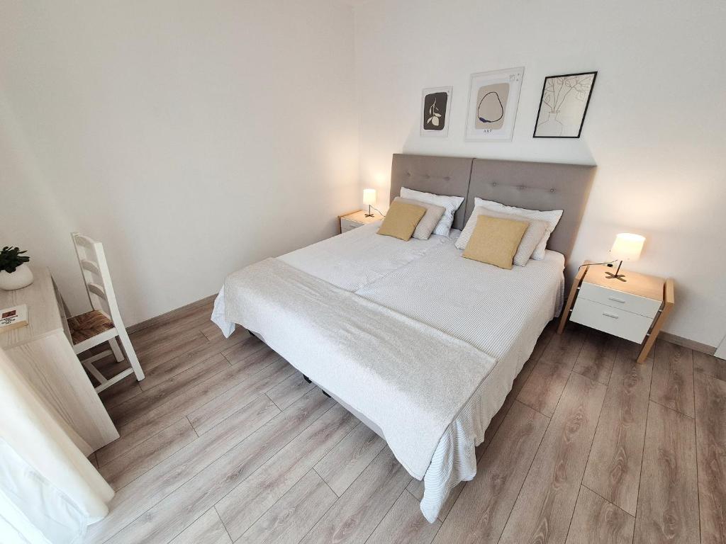 Apartments TENA with Private Parking - 13