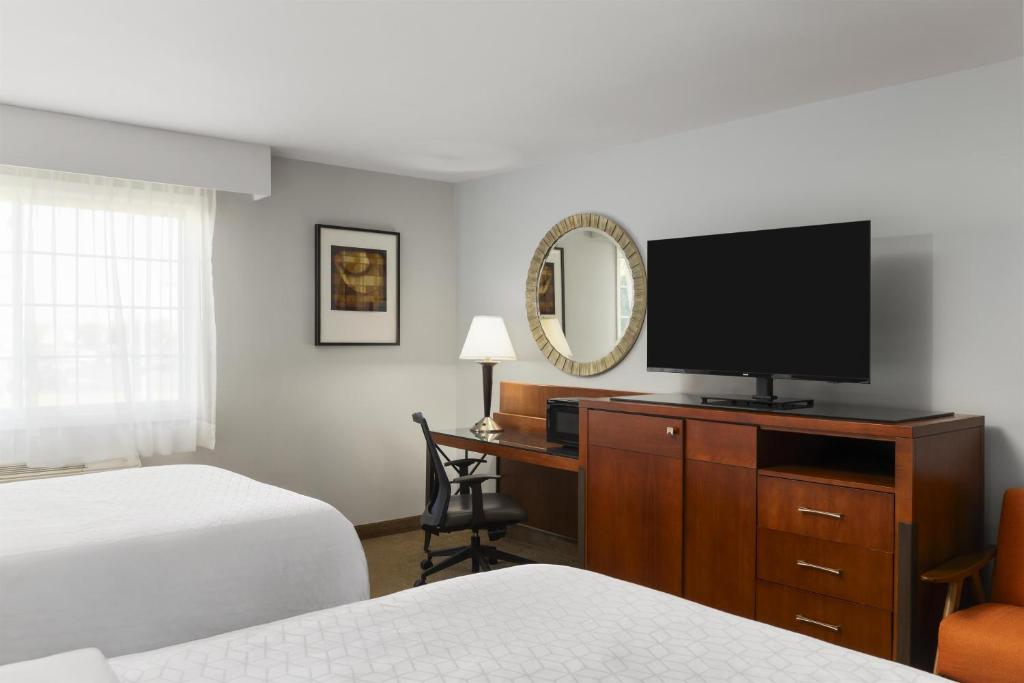 Harbor Town, BW Signature Collection by Best Western - Quarto Duplo Com 2 Camas De Casal - Não Fumantes