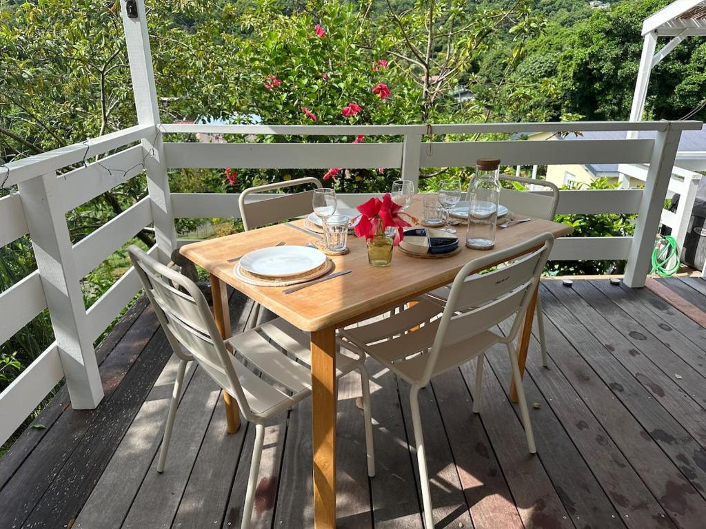 Μπαλκόνι ή βεράντα στο Grand studio Plaisance et Fleurs