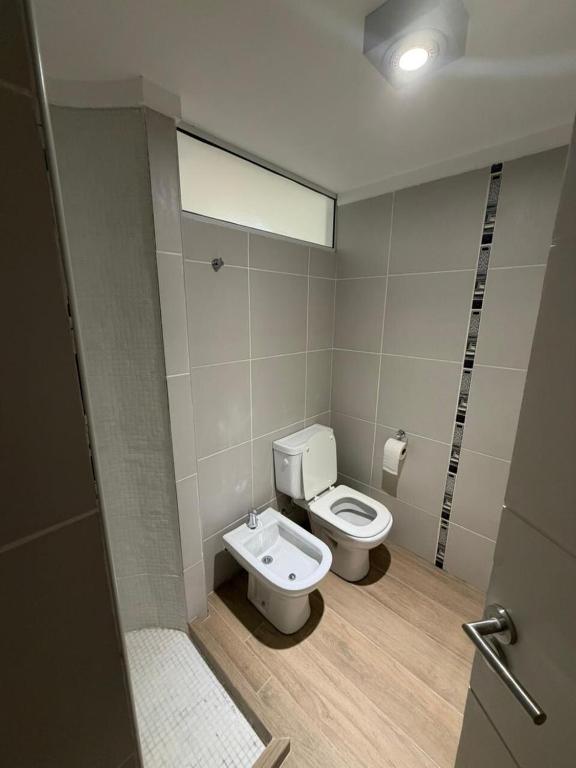 Depto 6p , 1 dormitorio mas sofá cama en living