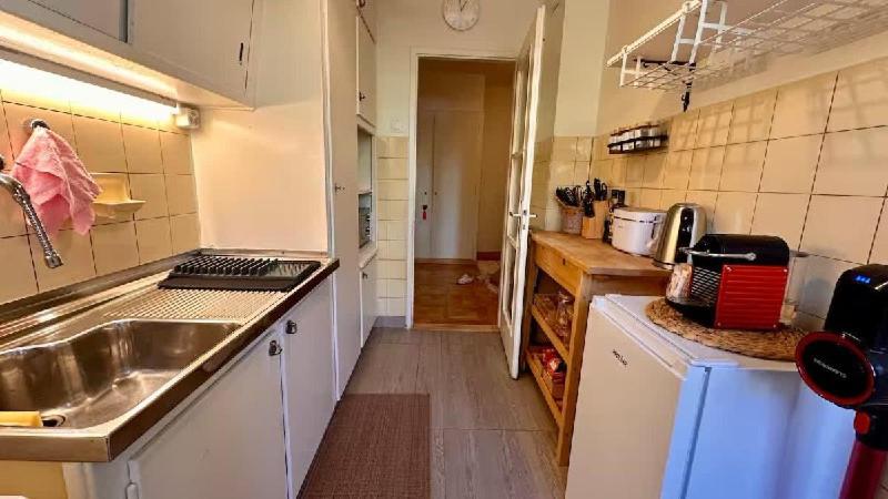 Entire Apartment 2 Bedrooms Up to 4 Guests
