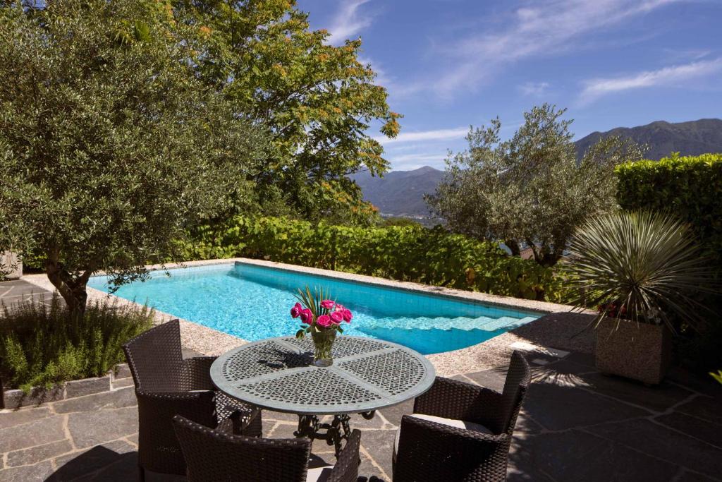 Boutique Hotel Albergo Brione - Habitación Doble Deluxe Con Vistas Al Jardín