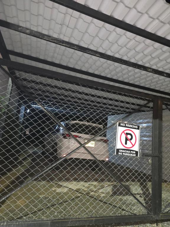 Chứng chỉ, giải thưởng, bảng hiệu hoặc các tài liệu khác trưng bày tại Casa Boutique Hotel