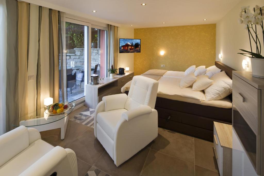 Boutique Hotel Albergo Brione - Resim 33