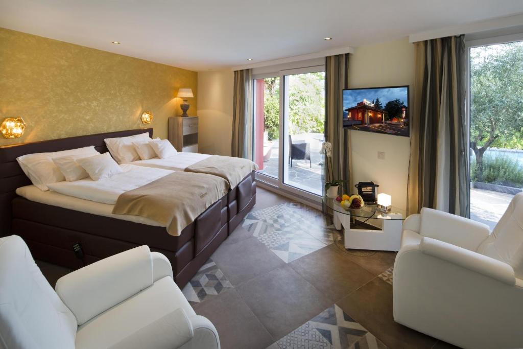 Boutique Hotel Albergo Brione - Resim 6