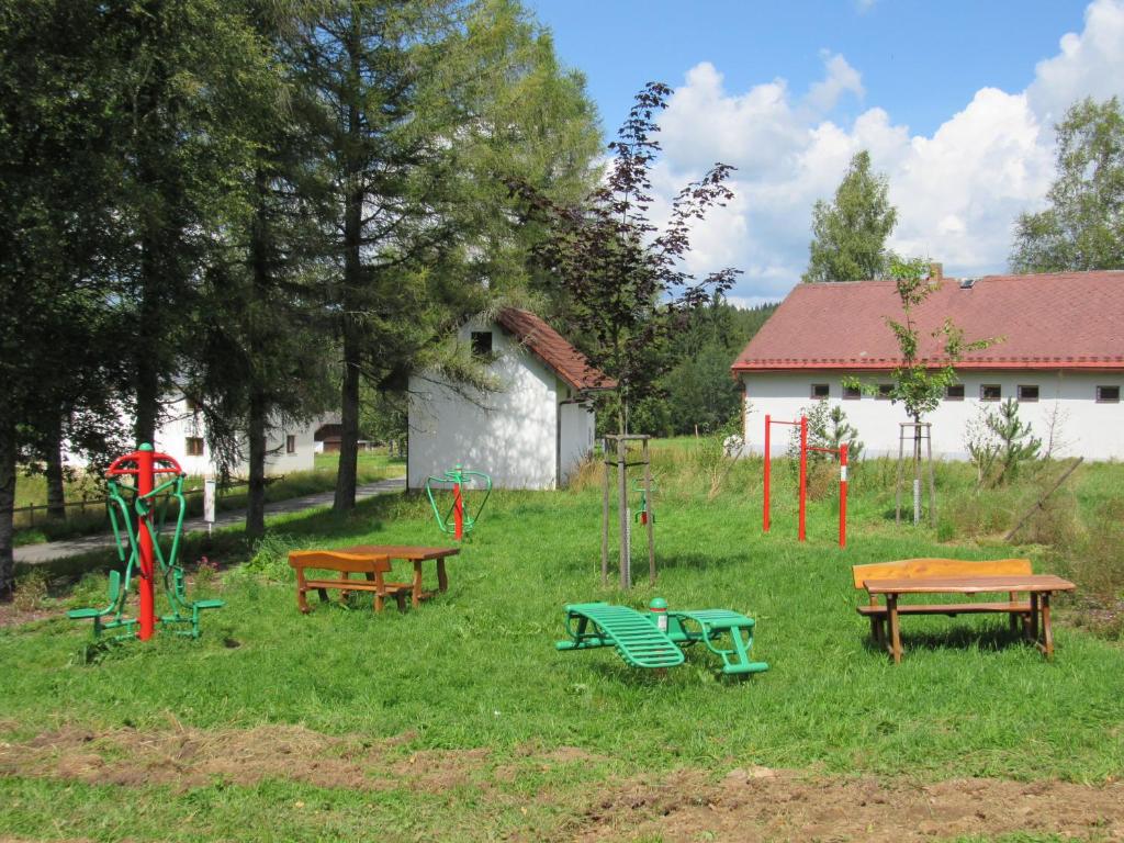 Zahrada ubytování Apartmán Stožec Ema