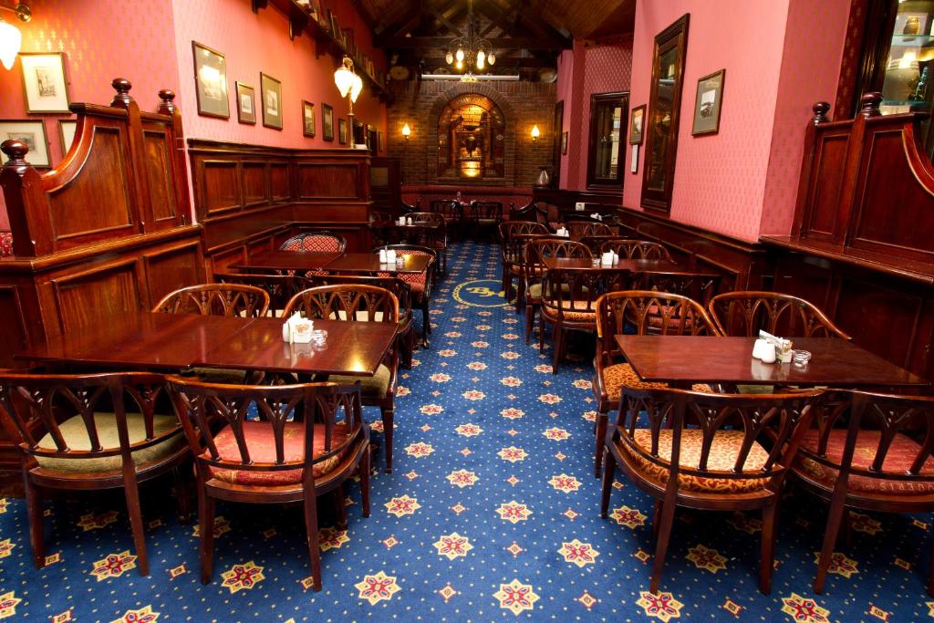 Restoran või mõni muu söögikoht majutusasutuses Beaumont House
