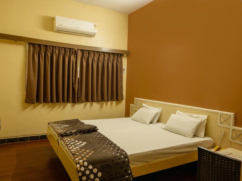 Φωτογραφία από το άλμπουμ του Hotel Ritesh σε Solapur