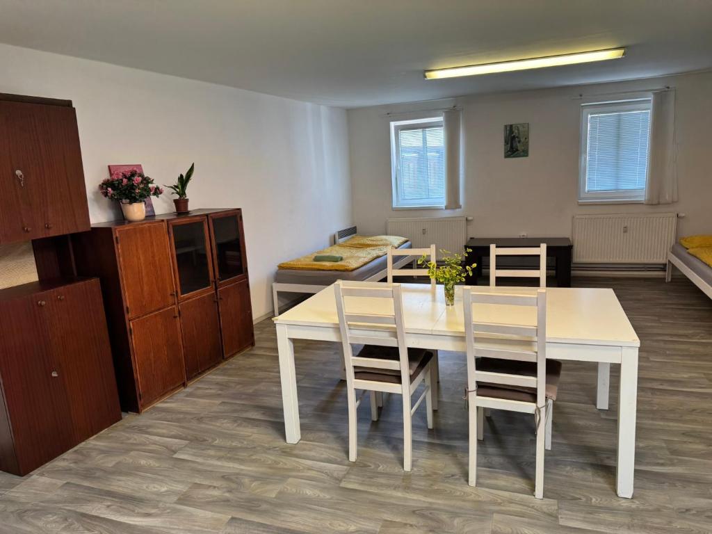 Old Town Apartments R11 - Apartamento De Dos Dormitorios
