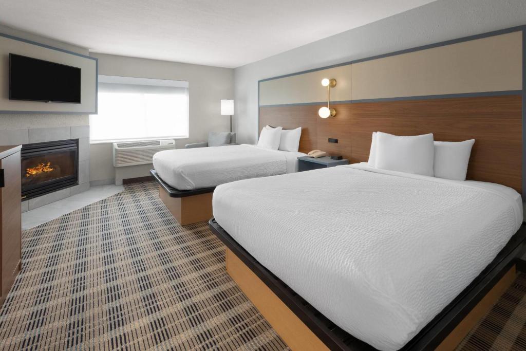 AmericInn by Wyndham Douglas/Saugatuck photo