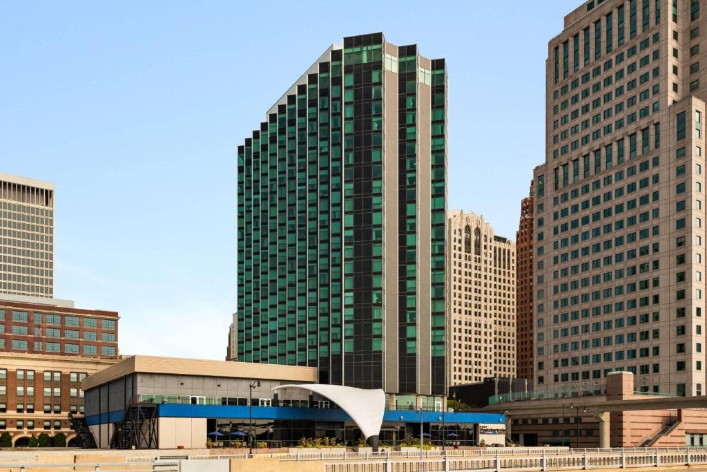 Fort Pontchartrain Detroit, a Wyndham Hotel photo