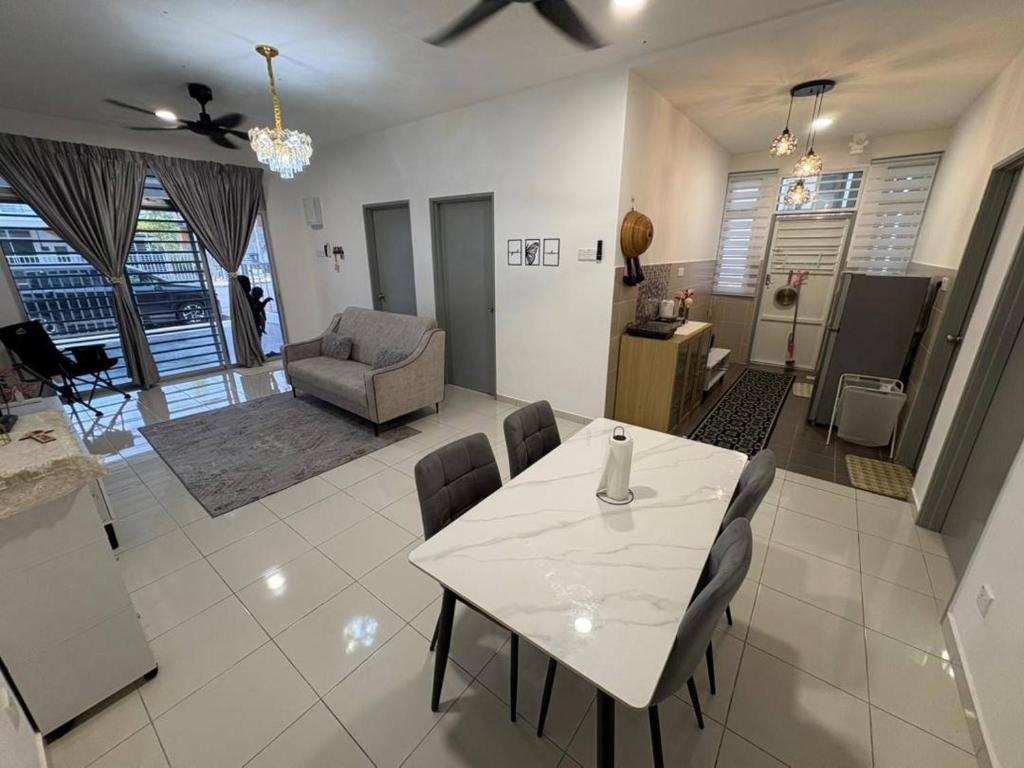 Fotografie z fotogalerie ubytování Laman Hangat Homestay v destinaci Kampong Jelatang