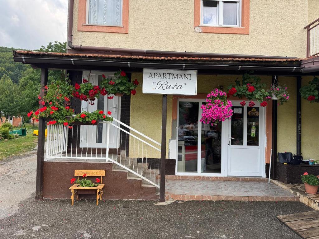 Bygningen som lejligheden ligger i