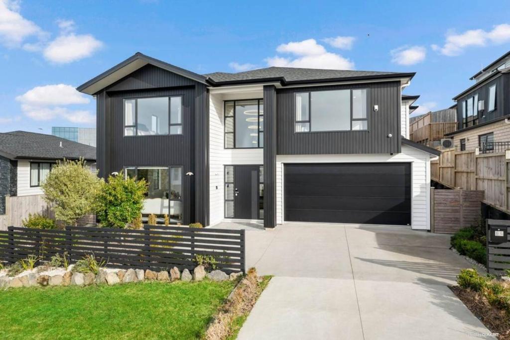 Το κτήριο όπου στεγάζεται  η παραθεριστική κατοικία