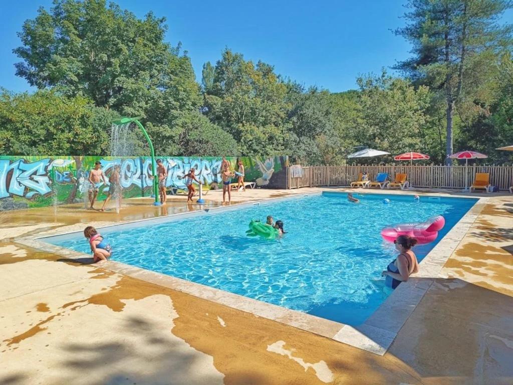 Πισίνα στο ή κοντά στο Camping 3 étoiles - Parc aquatique - ccbbeec