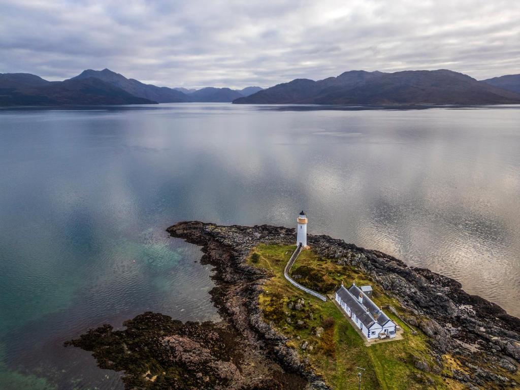 Gallery image of The Silent Night Experience in Isleornsay